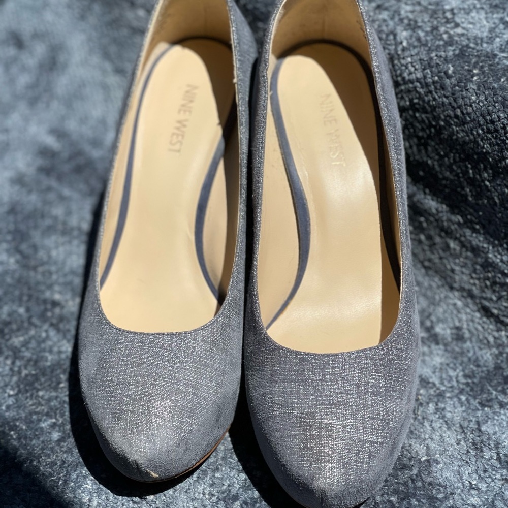Nine West blue heels
